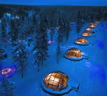 kakslauttanen-arctic-resort